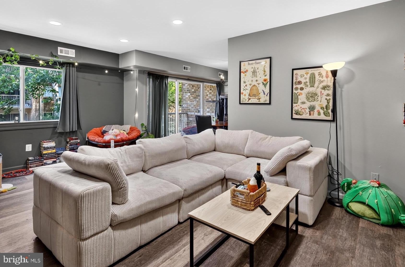 2914 KINGS CHAPEL Road – photo 3