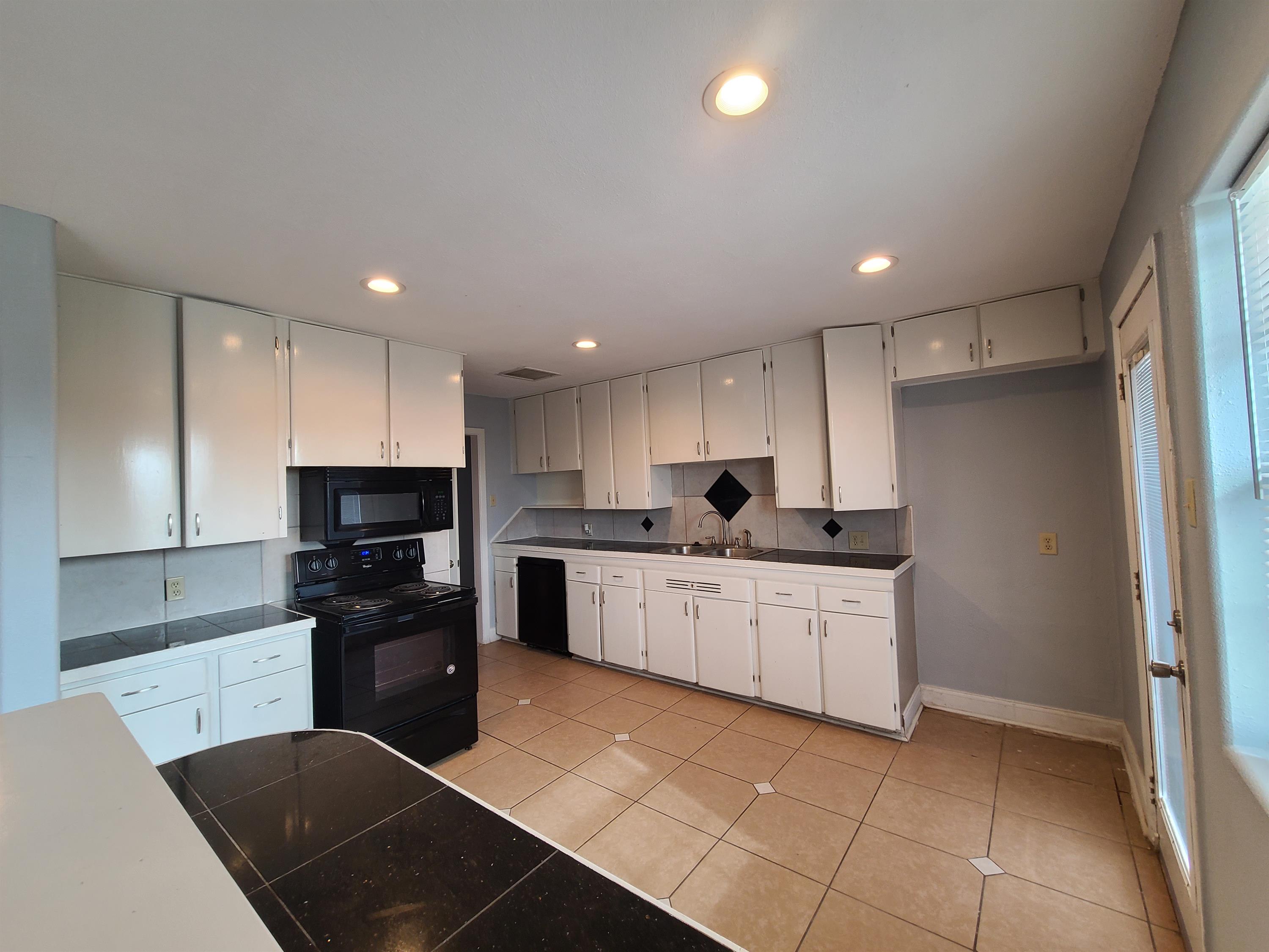 3105 Barkley Avenue – photo 4