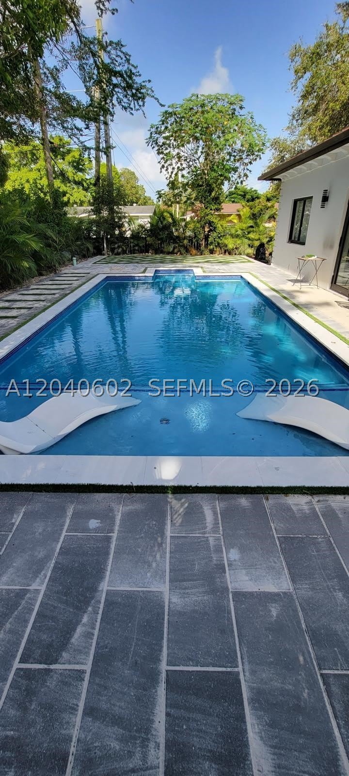 5901 SW 64th St – photo 3