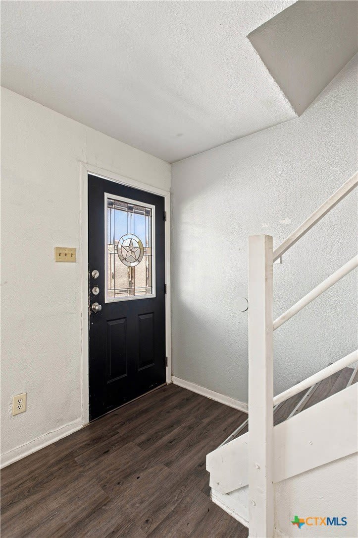 3410 Victoria Circle – photo 5