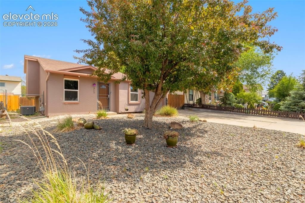 3117 Moonbeam Circle – photo 2