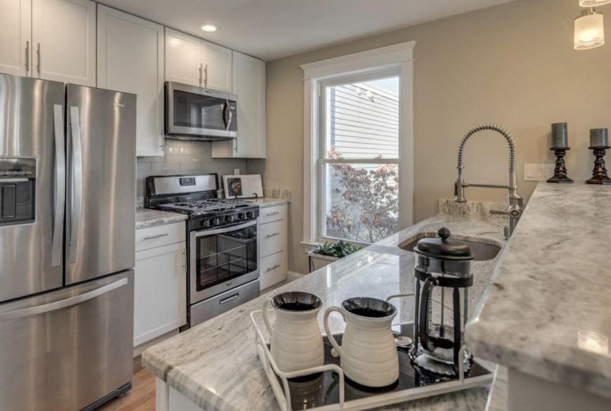 234 Paris St. – photo 1