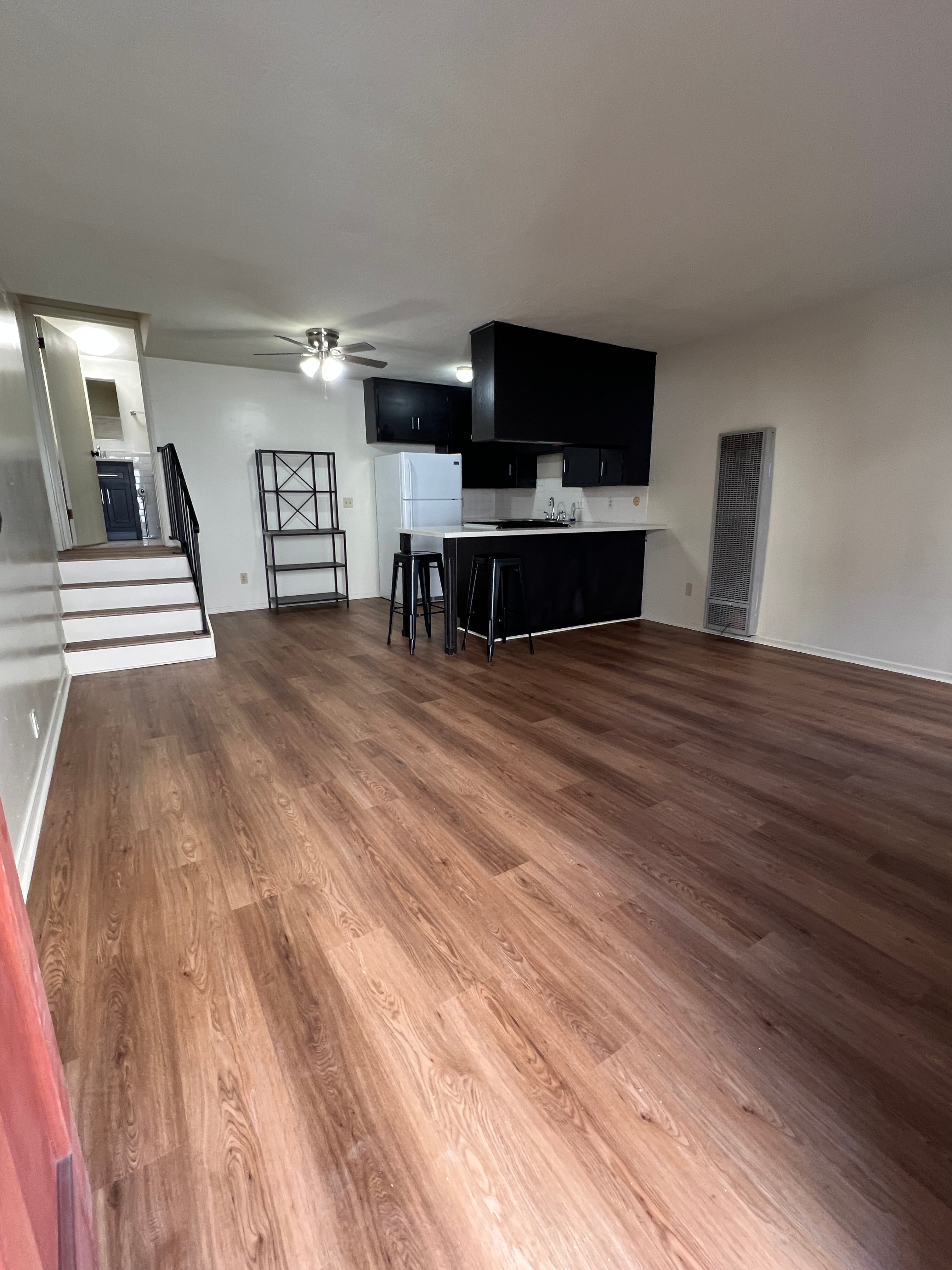 240 S Holliston Ave – photo 2