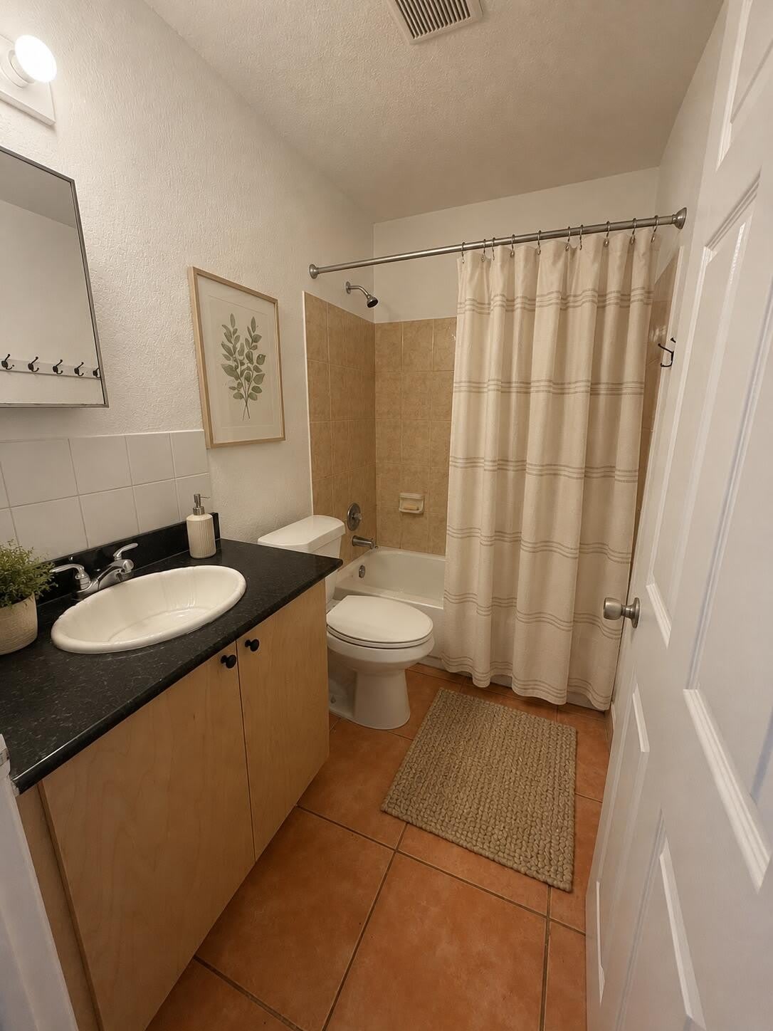 1512 Barton Road – photo 5