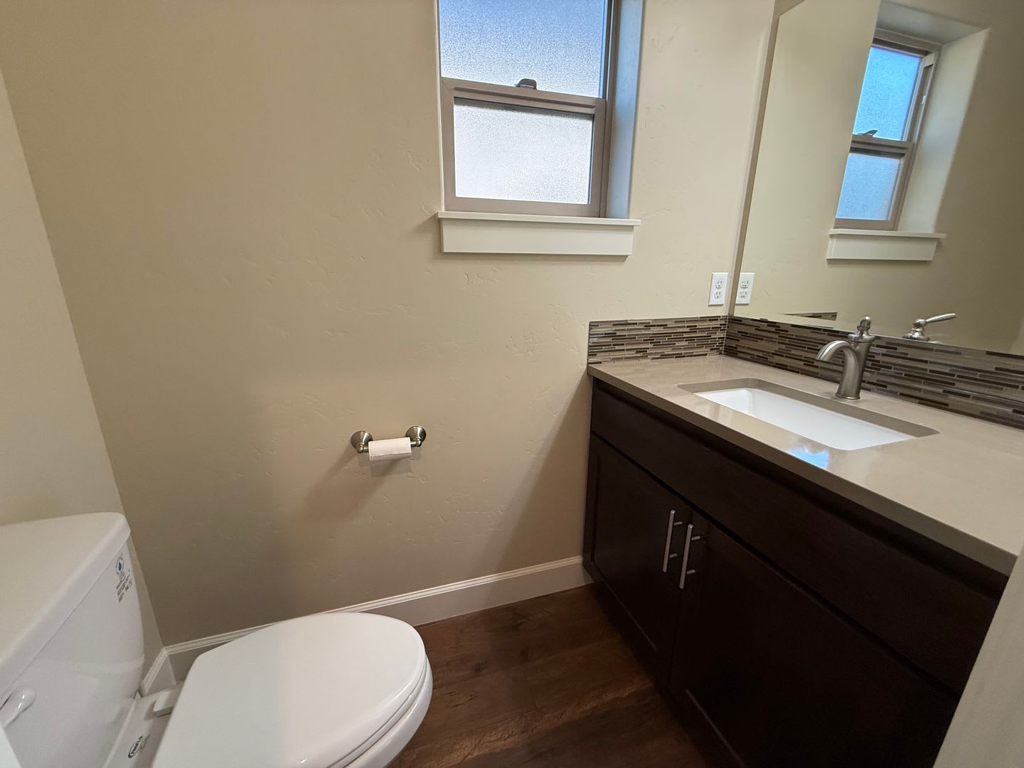 Spacious 4 Bed/ 2.5 Bath Single Family Home – photo 4