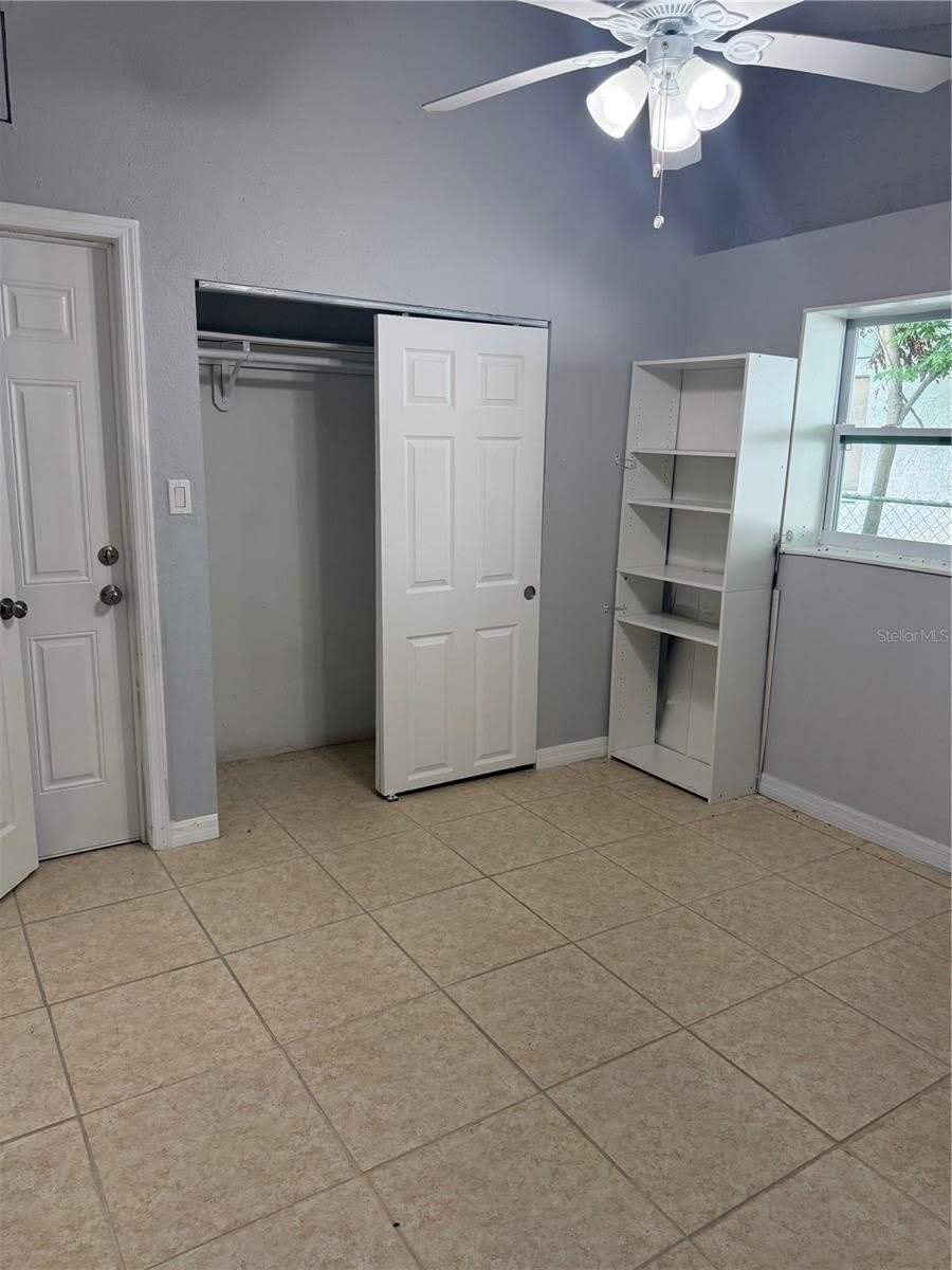 7325 IVANHOE Drive – photo 4