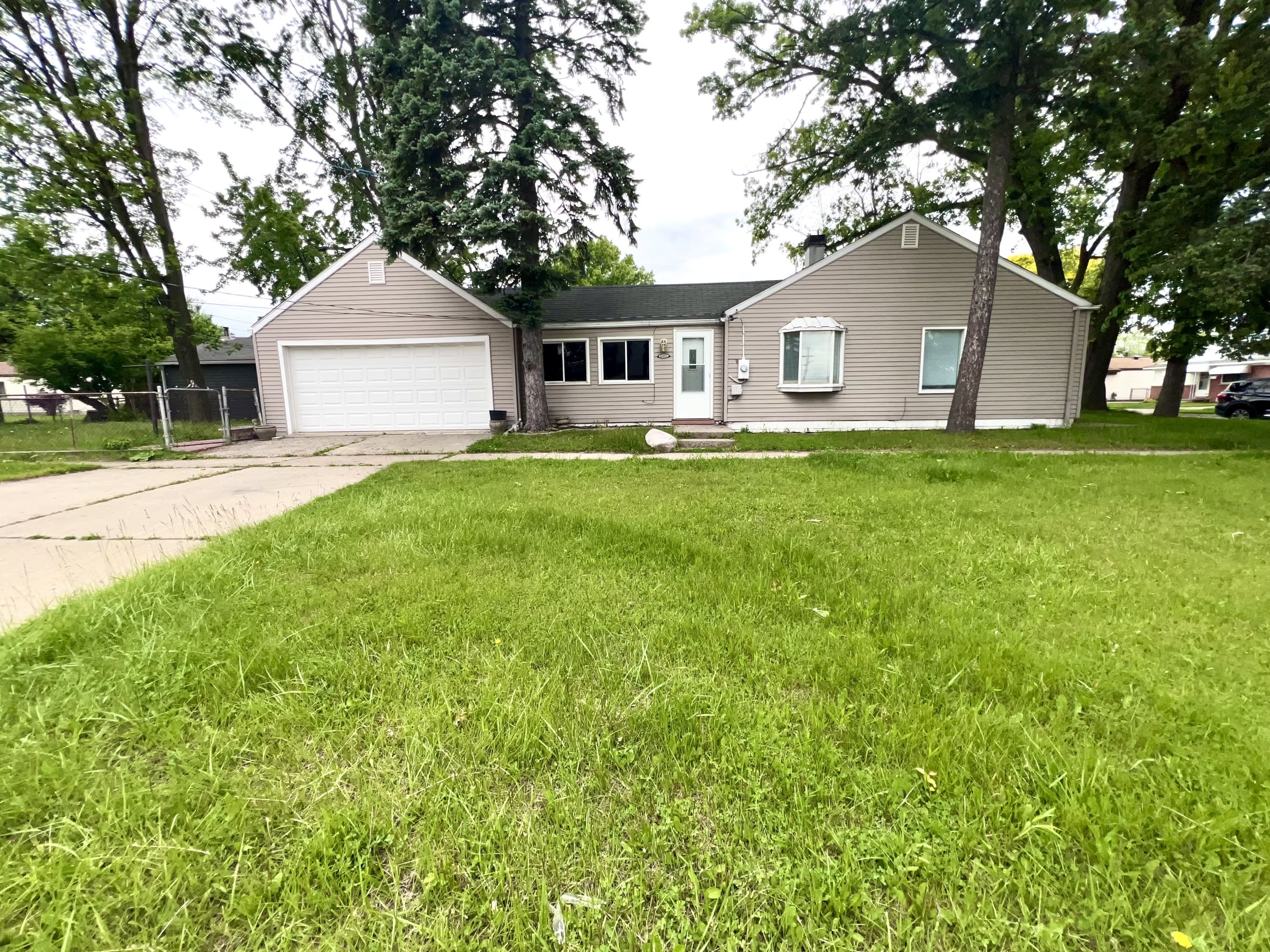 30105 Alger Street – photo 2