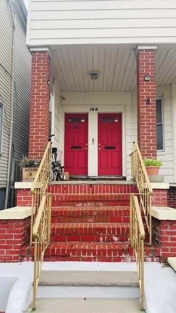 186 AVENUE C – photo 1