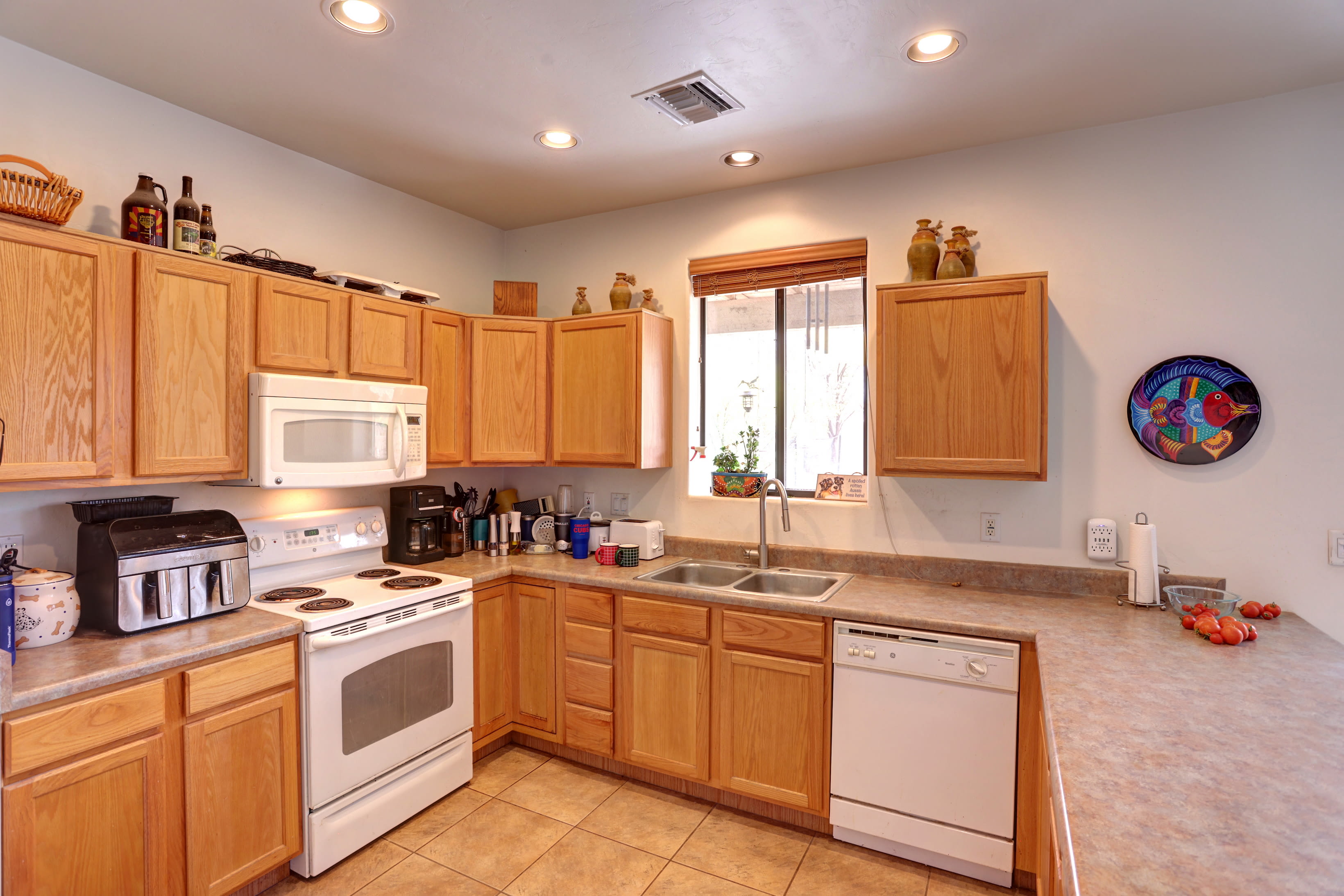 514 East Placita Cuesco – photo 5