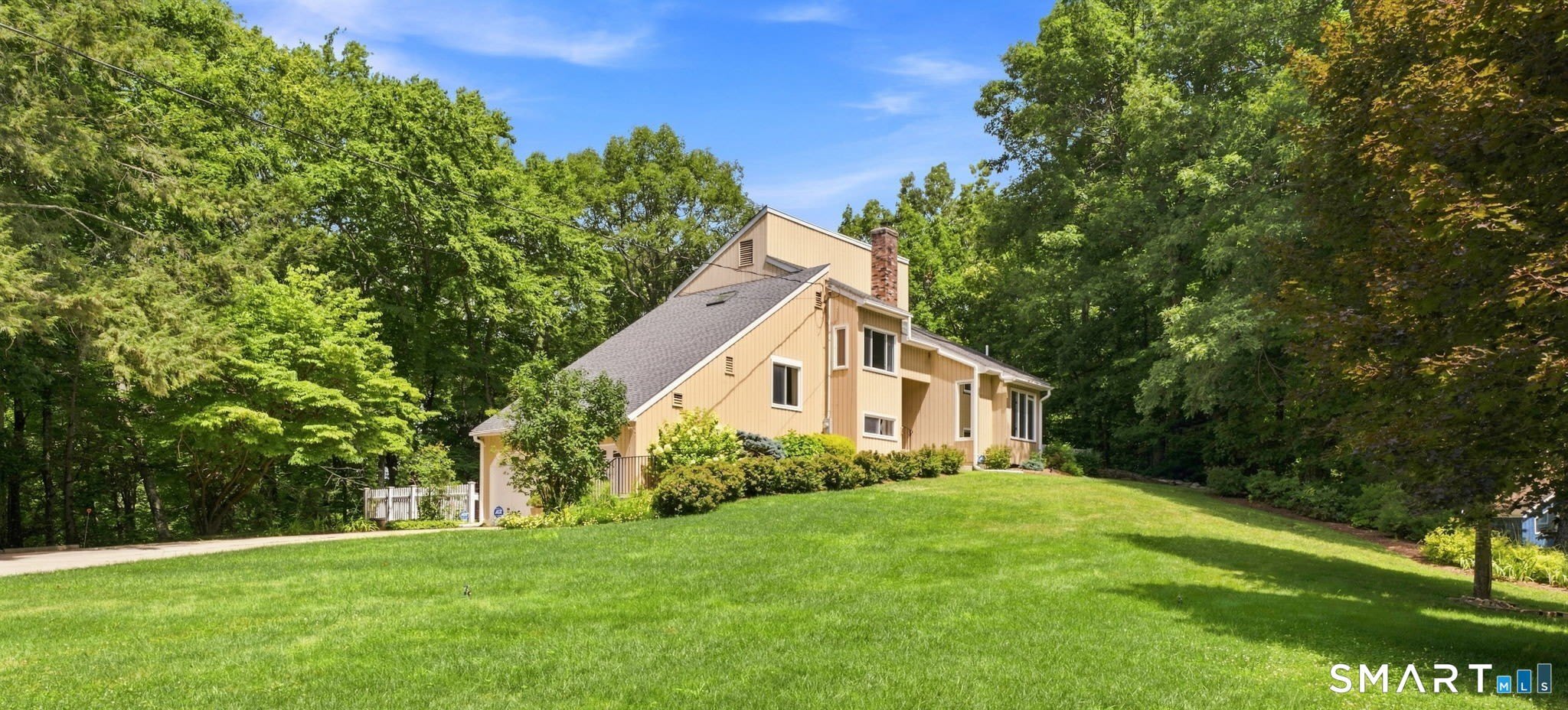 40 Rockledge Drive – photo 1