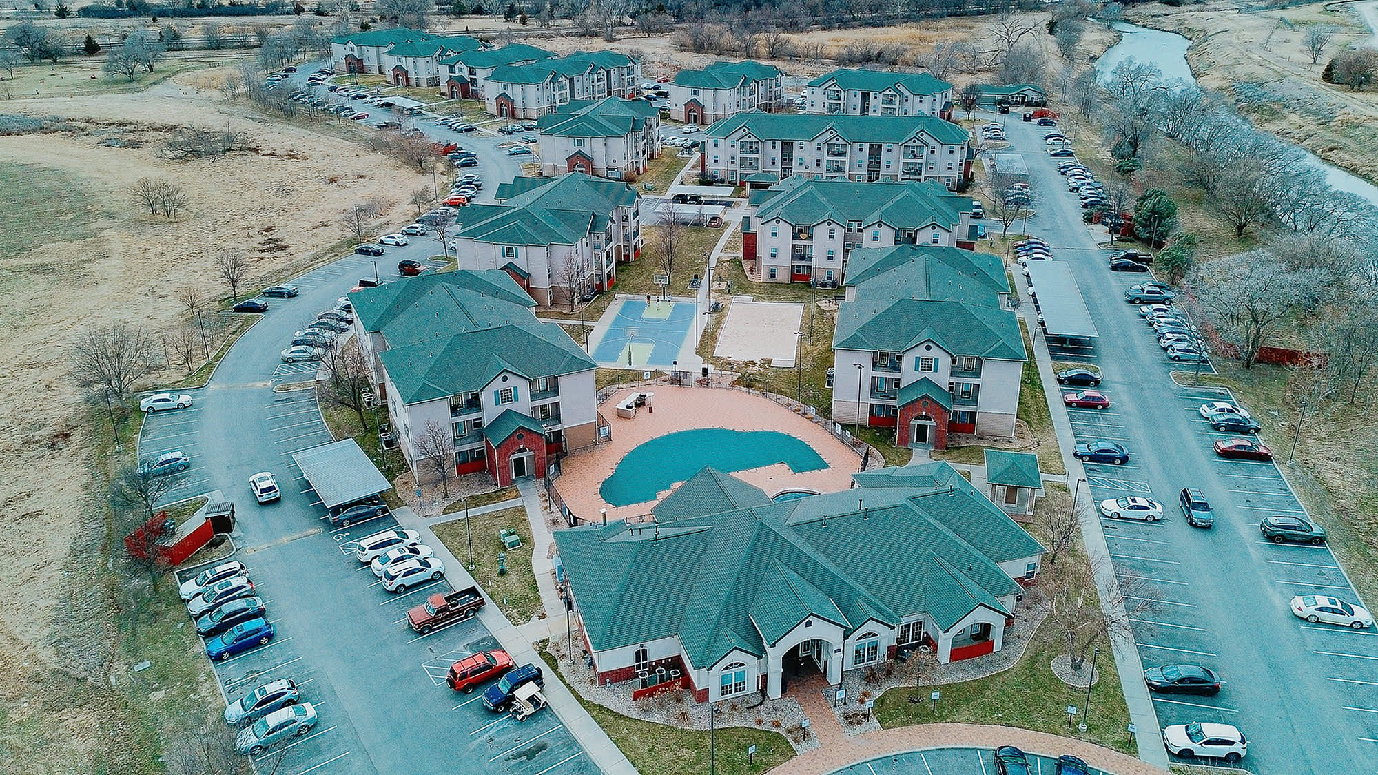 The Quarters Lincoln Student Housing – photo 5