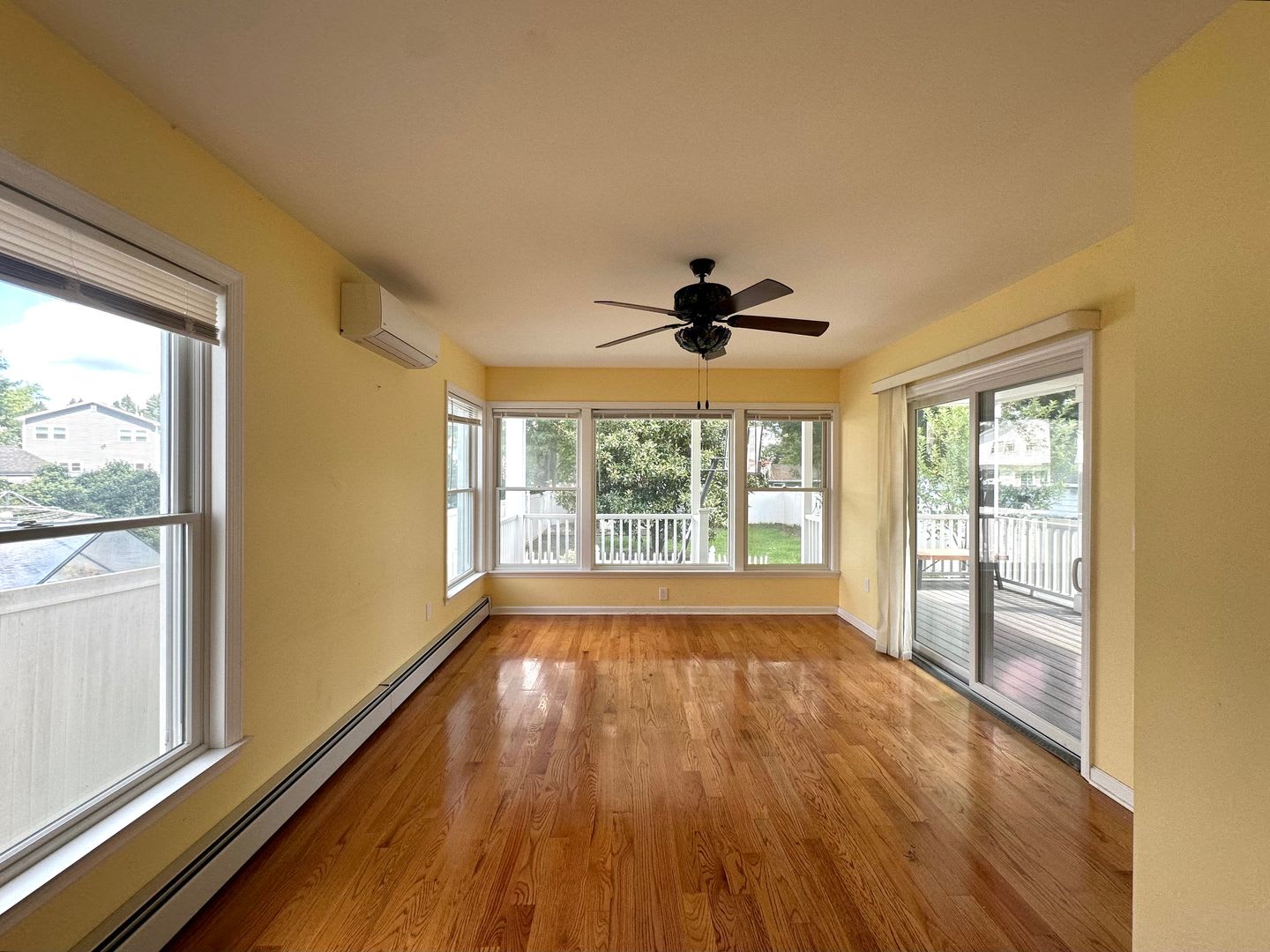 4 Bedrooms 3 5 Bathrooms – photo 4