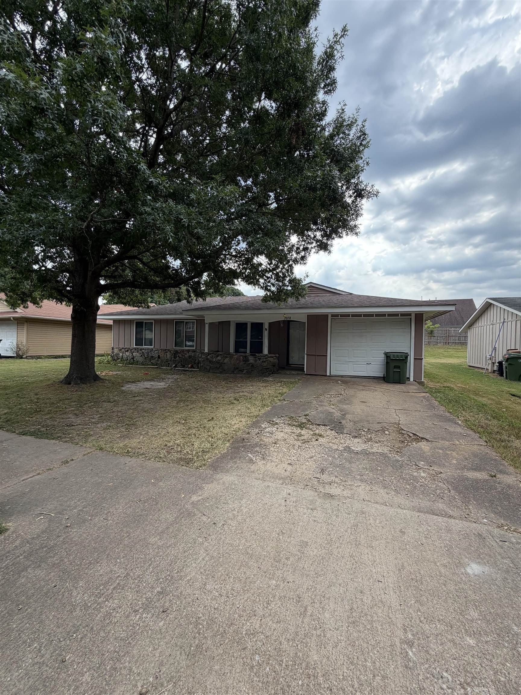 7078 Prather St – photo 1
