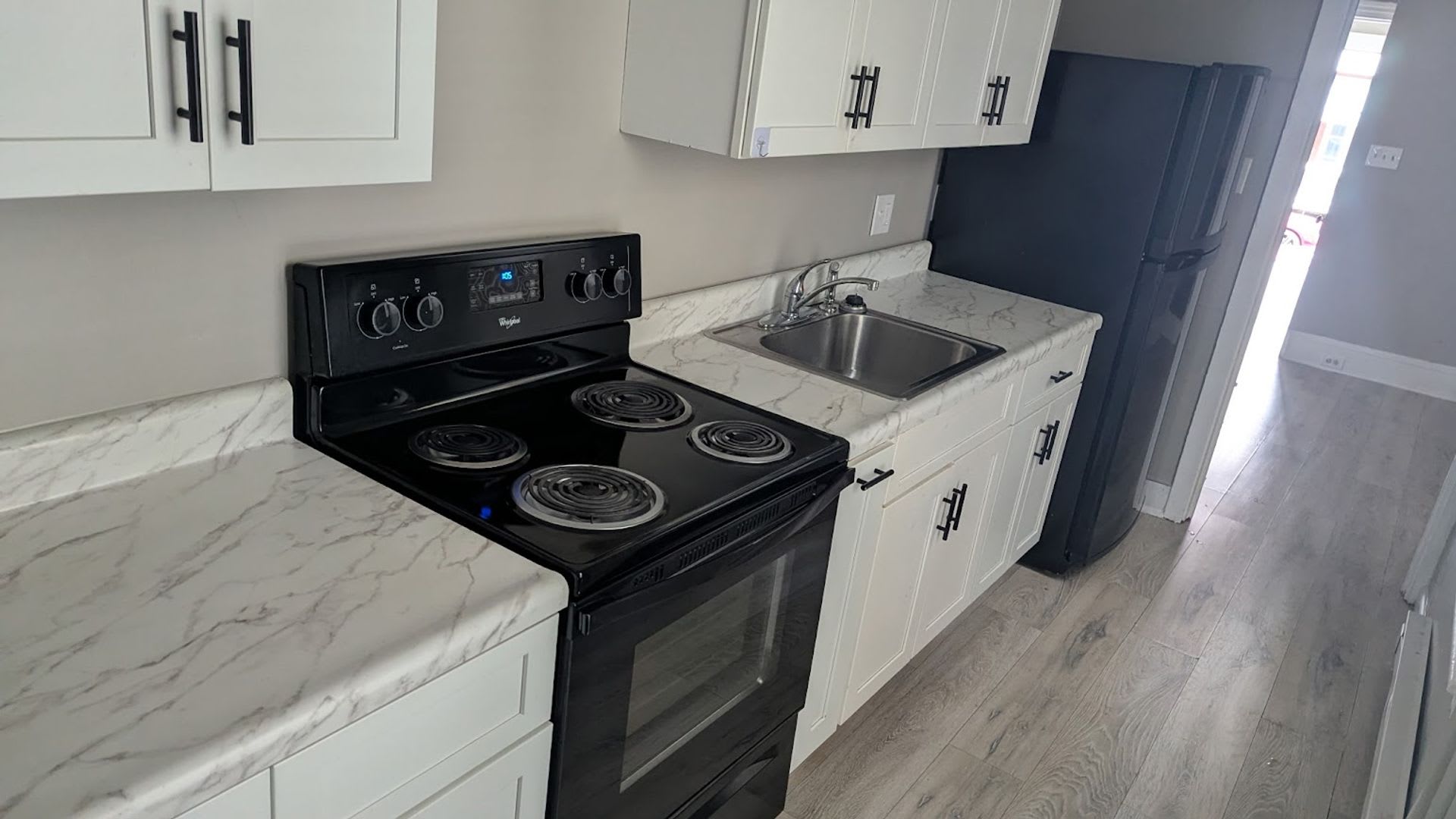Newly Updated 3 Bedroom Home – photo 2