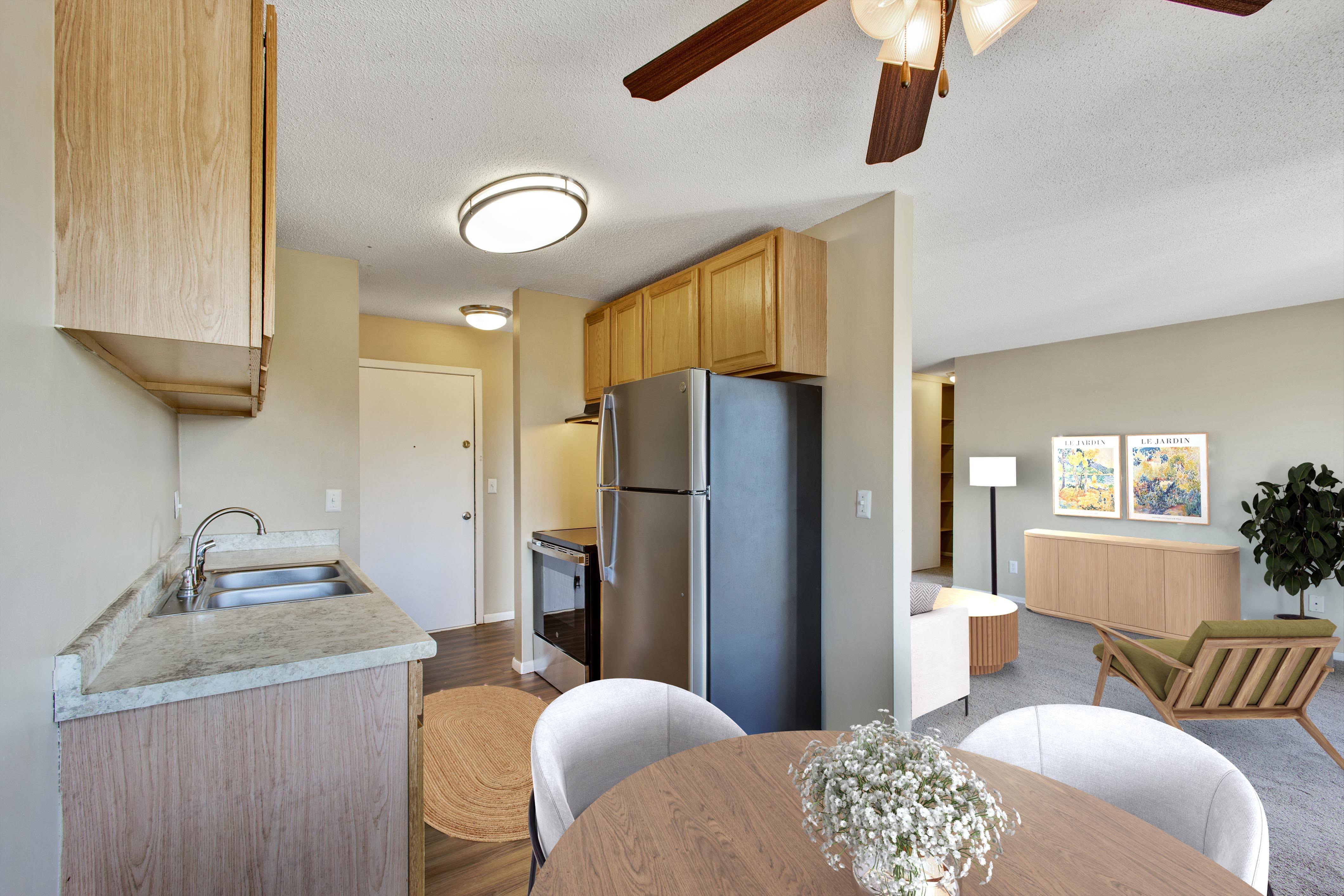 Northtown Village Apartments – photo 3