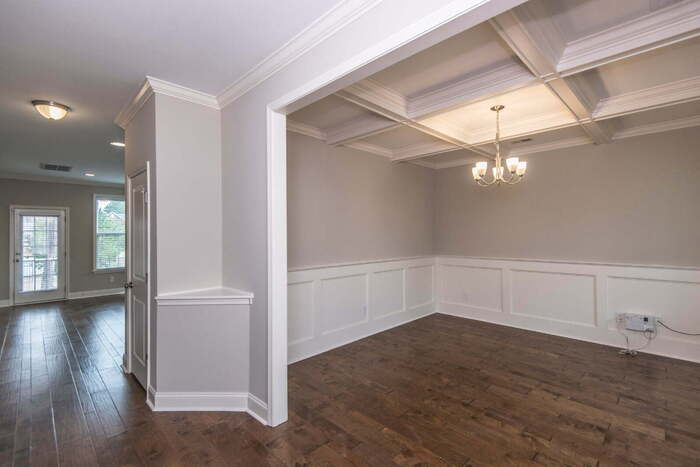 302 Pond Hill Court – photo 3