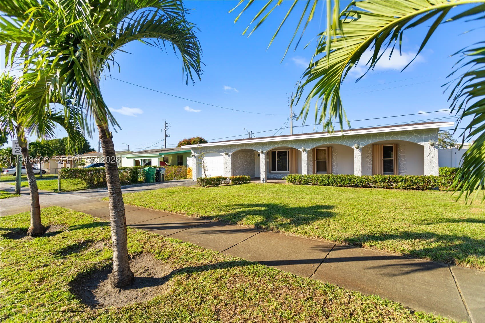 3521 NW 18th Pl – photo 2