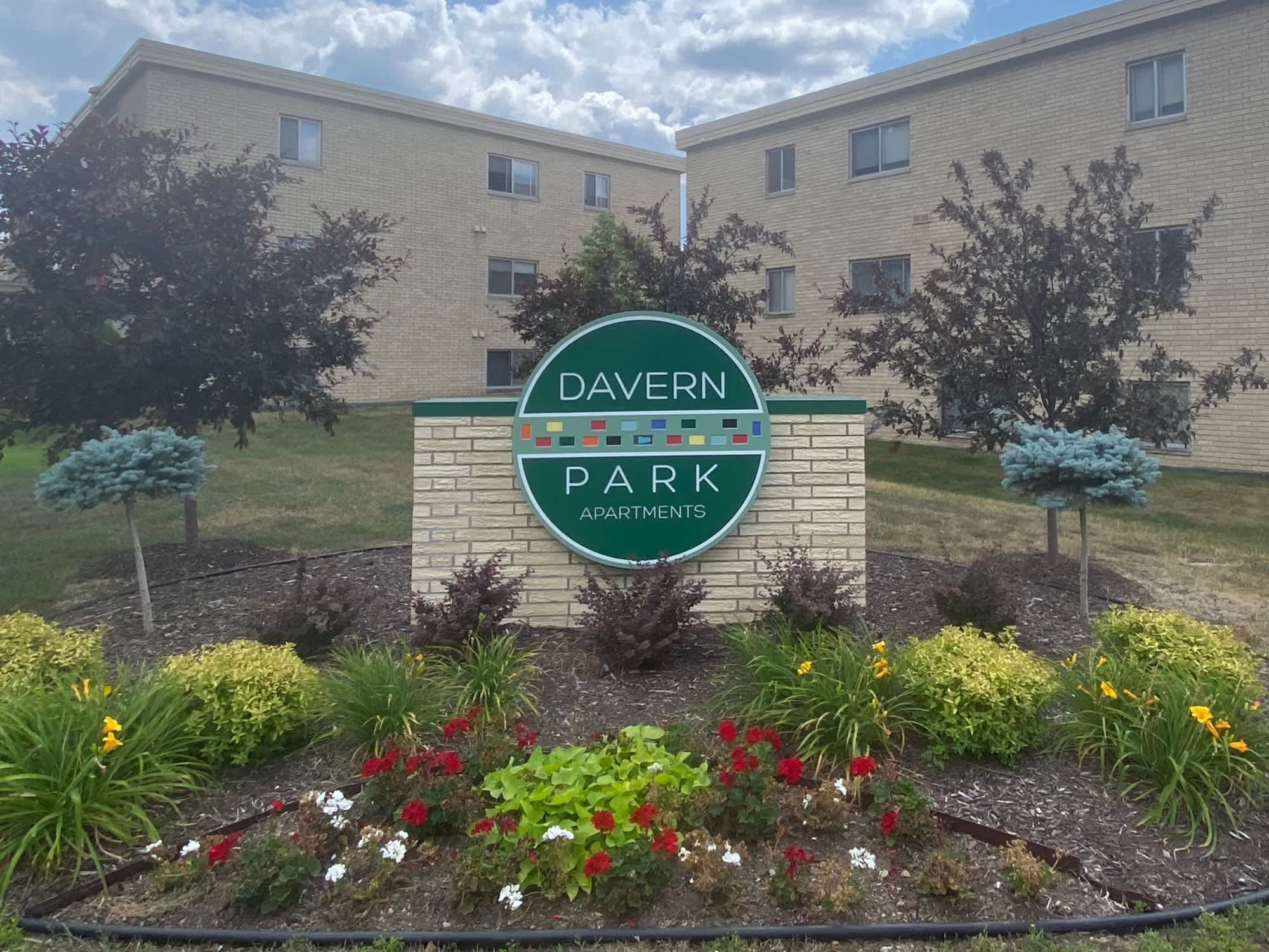 Davern Park Apartments – photo 1