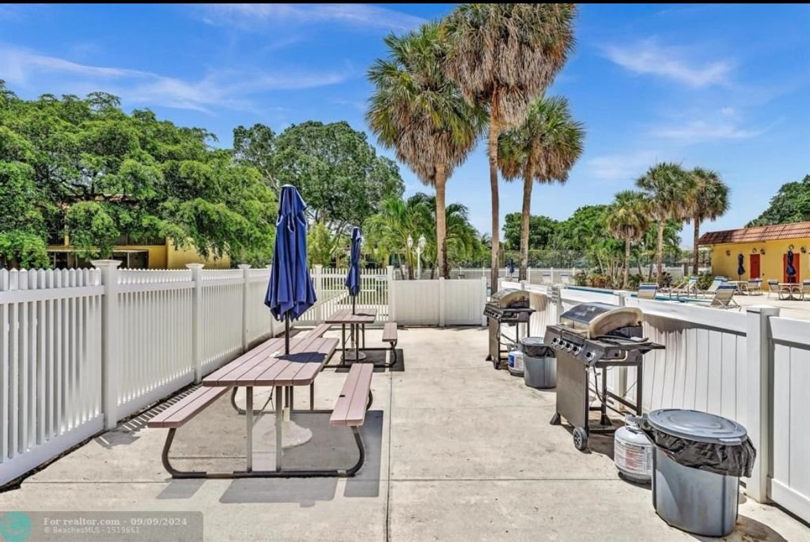 830 Sw 9th St Cir – photo 4