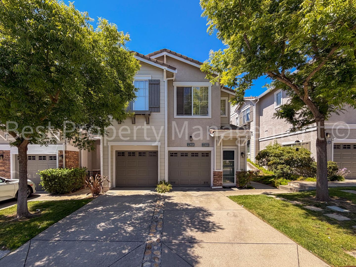 BEAUTIFUL 4-BEDROOM TOWNHOME IN CASTRO VALLEY – photo 1