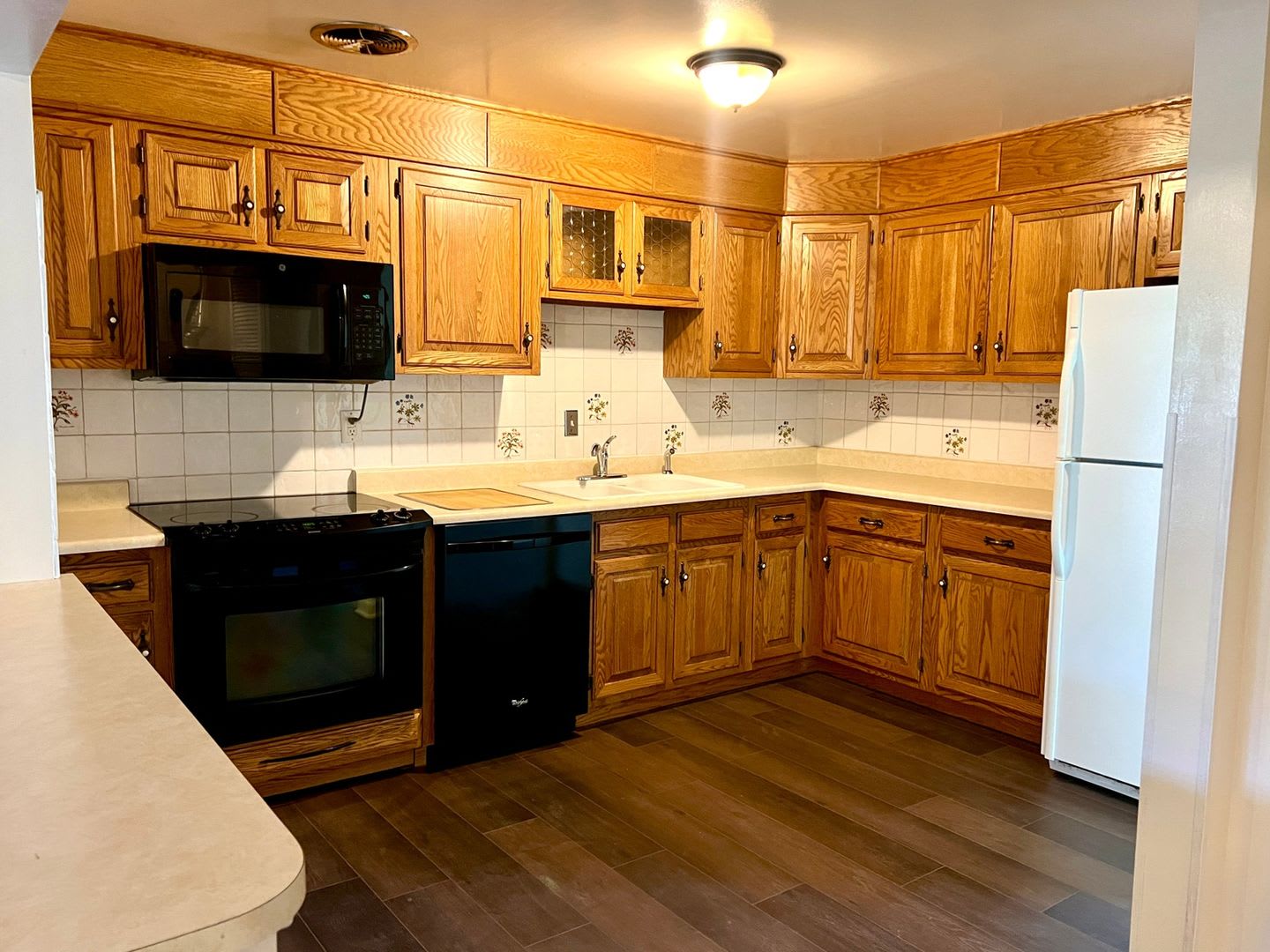 Spacious 4Br House In Edgewater – photo 4
