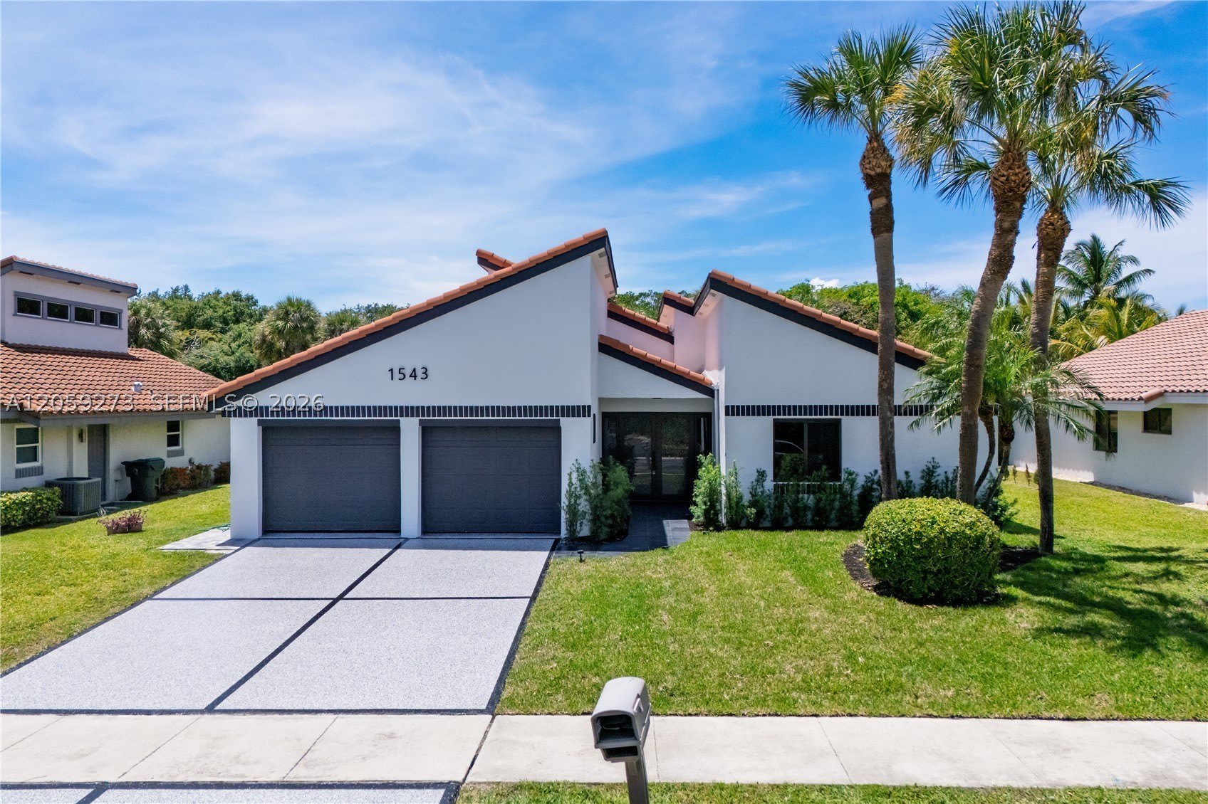 1543 SW 1st Ave – photo 1