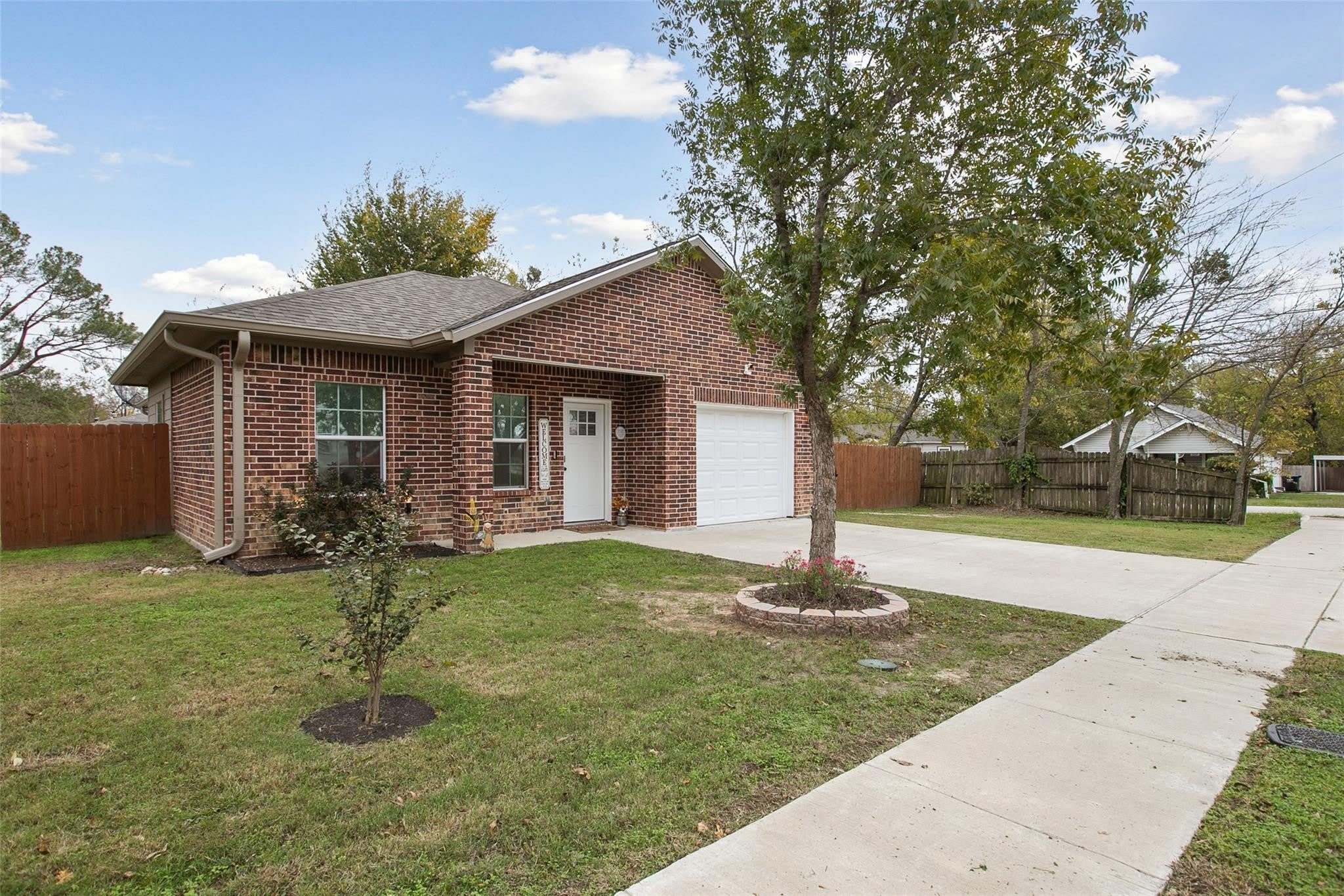 4409 1St Street – photo 2