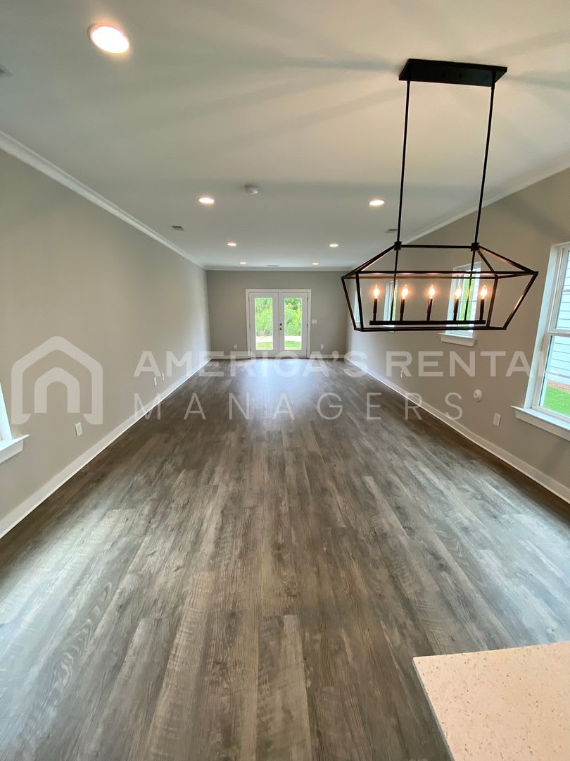 Home For Rent In Calera Al Available To View Now – photo 5