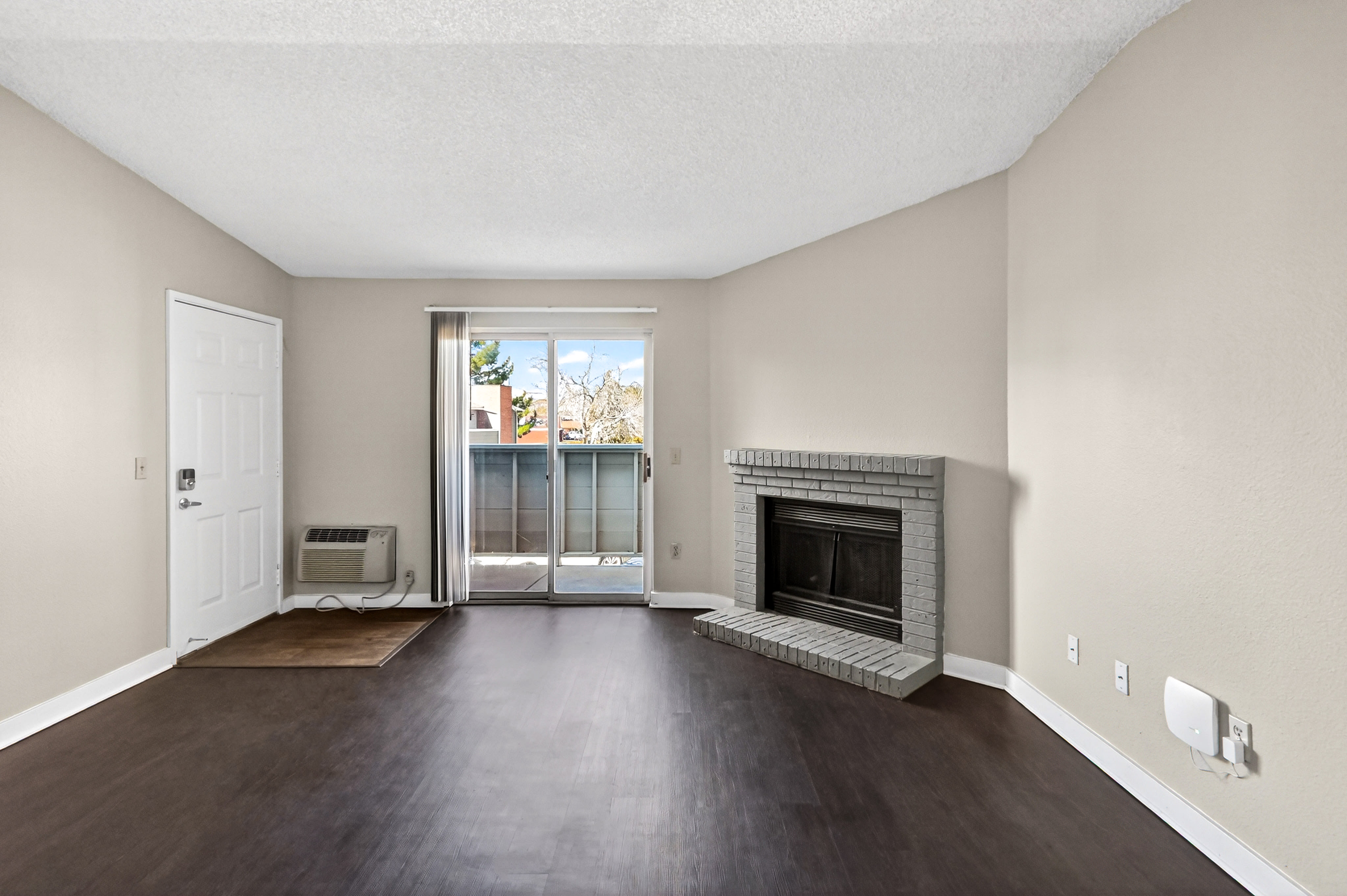 Verona Apartment Homes – photo 3