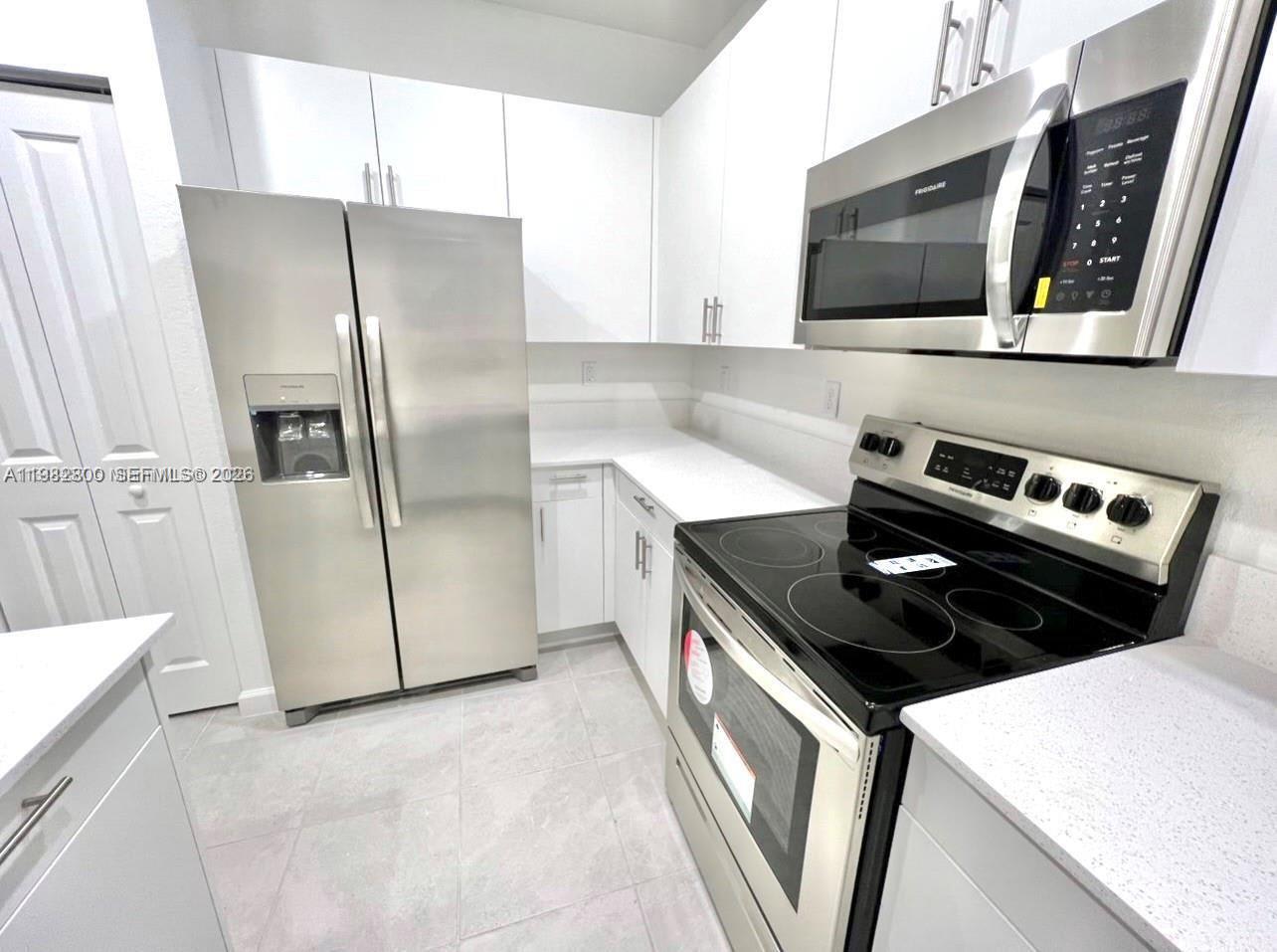 12950 Southwest 233rd Terrace – photo 1