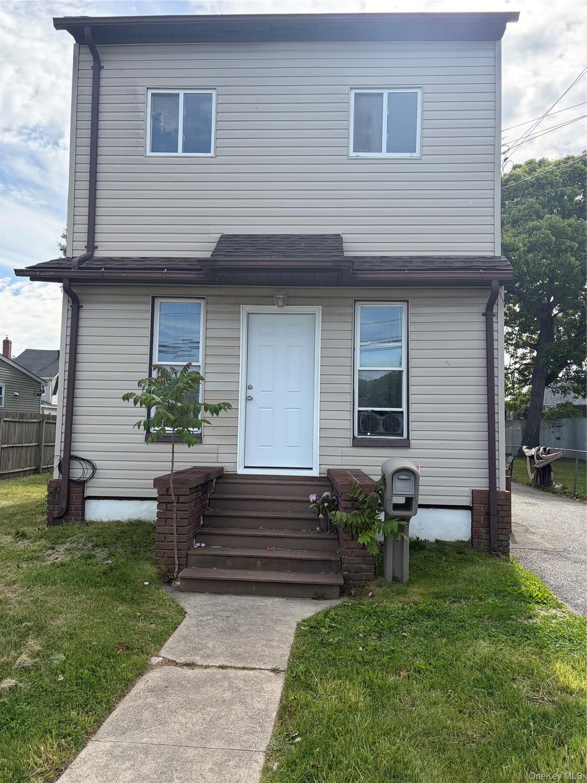48 Penataquit Avenue – photo 1