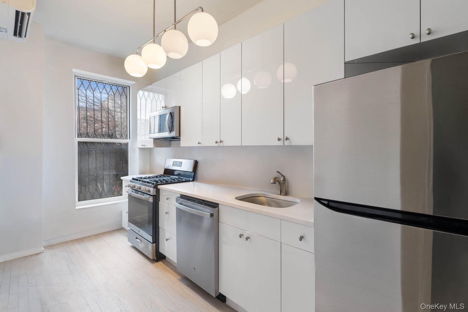 412 E 120TH Street – photo 5