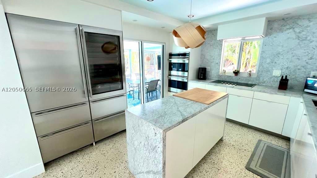 262 Bombay Ave – photo 4
