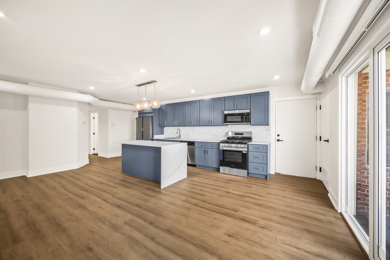 10225 Dearlove Road – photo 5