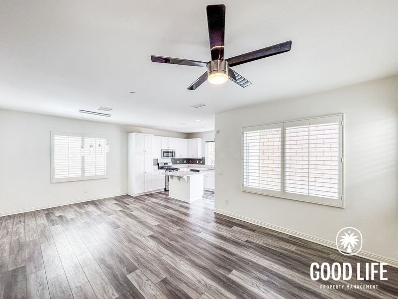 1892 Olivia St – photo 3