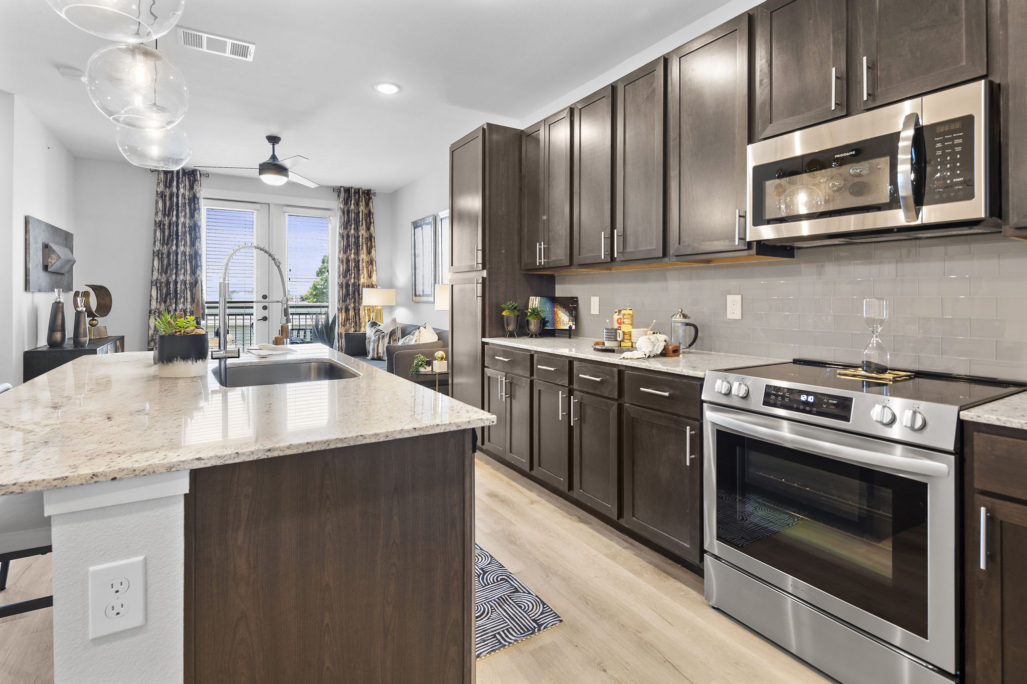 Prairie Modern – photo 1
