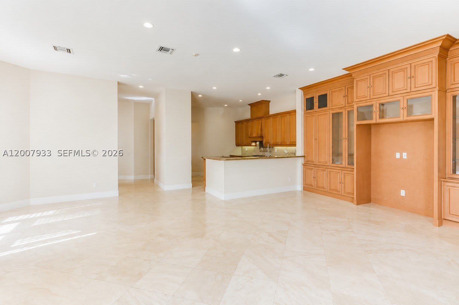 19471 Ne 14Th Ct – photo 4