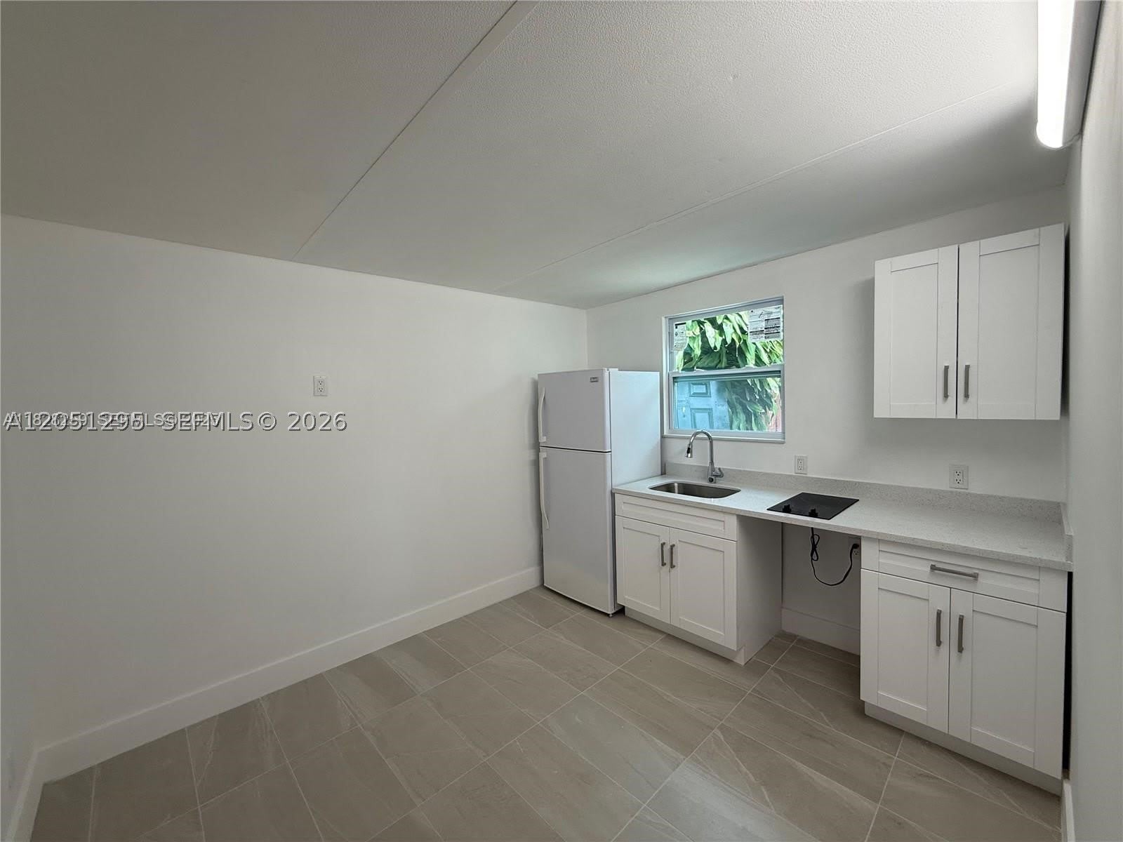 6765 SW 34th St – photo 1