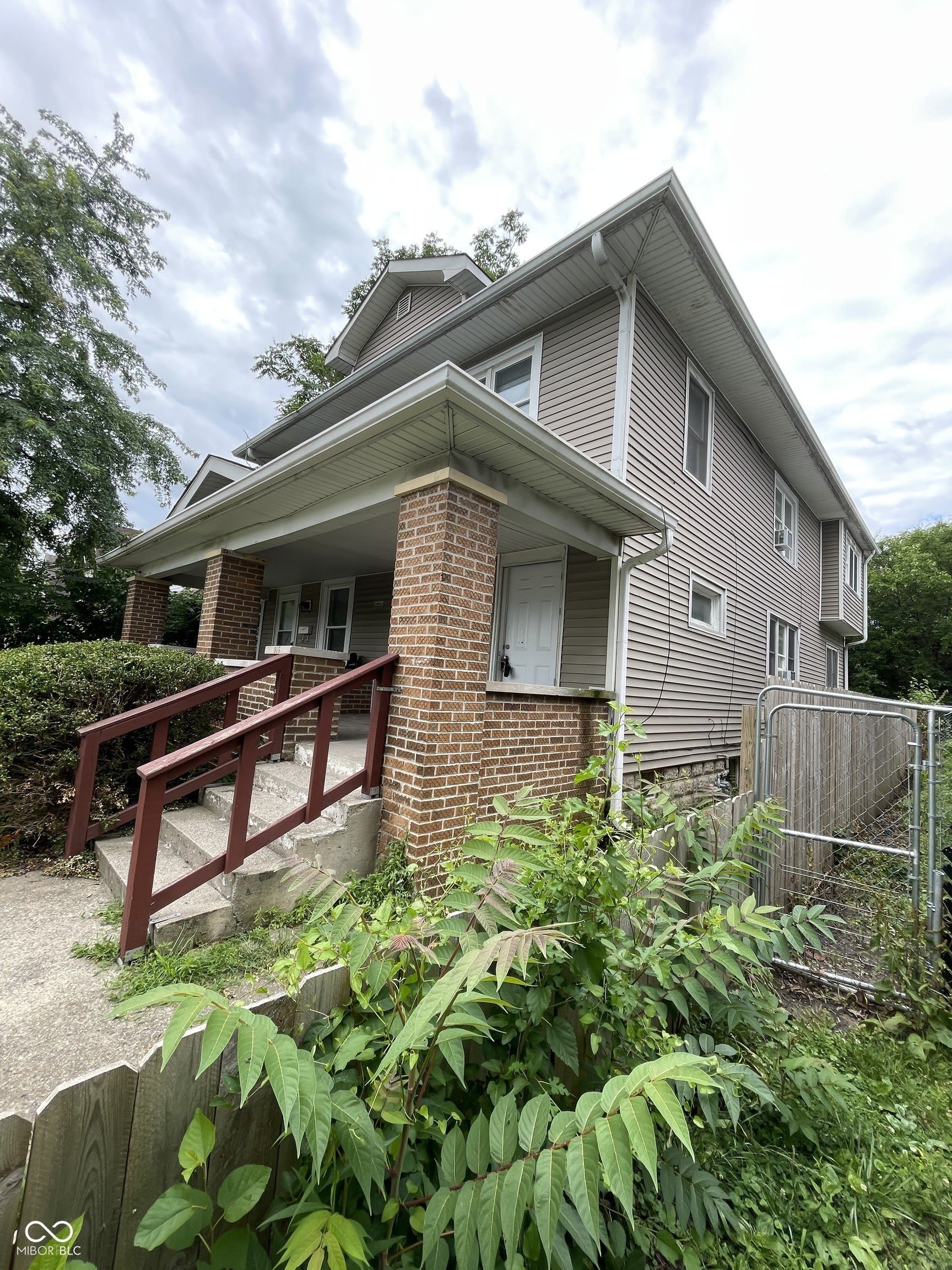 916 N Tuxedo Street – photo 2