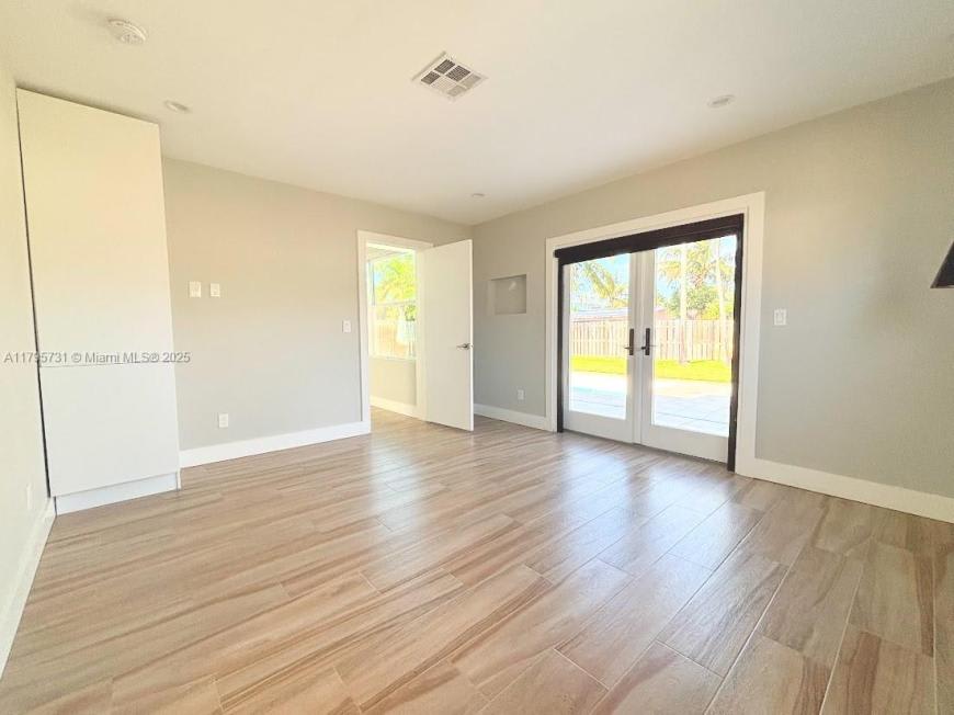 401 S Highland Dr # 0 – photo 5