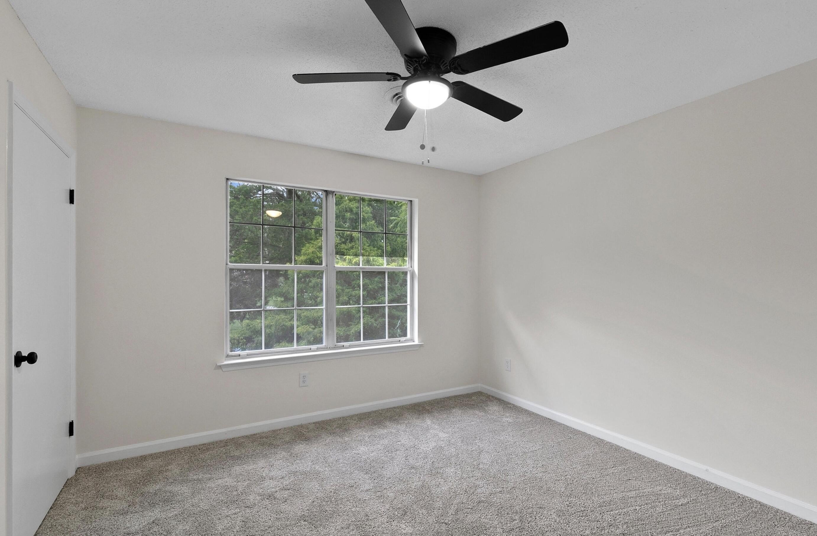 102 S Germantown Road – photo 4