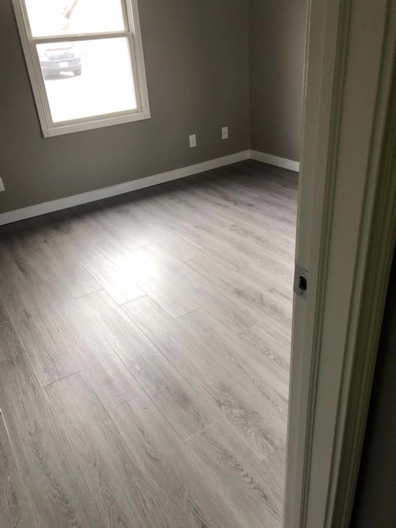 Very Nice 2 Bedroom 1 Bath Duplex – photo 5