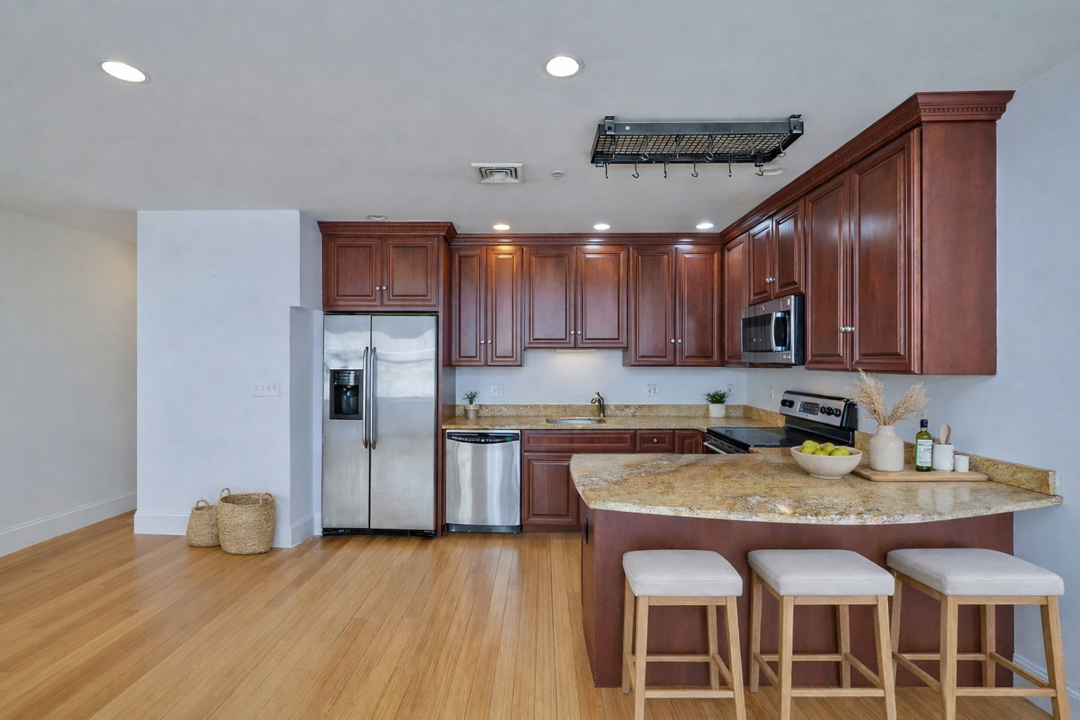 55 Temple Place – photo 2