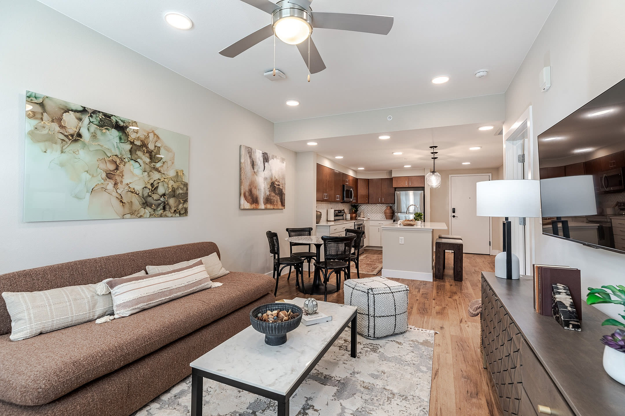 Flatiron Flats Apartments – photo 3