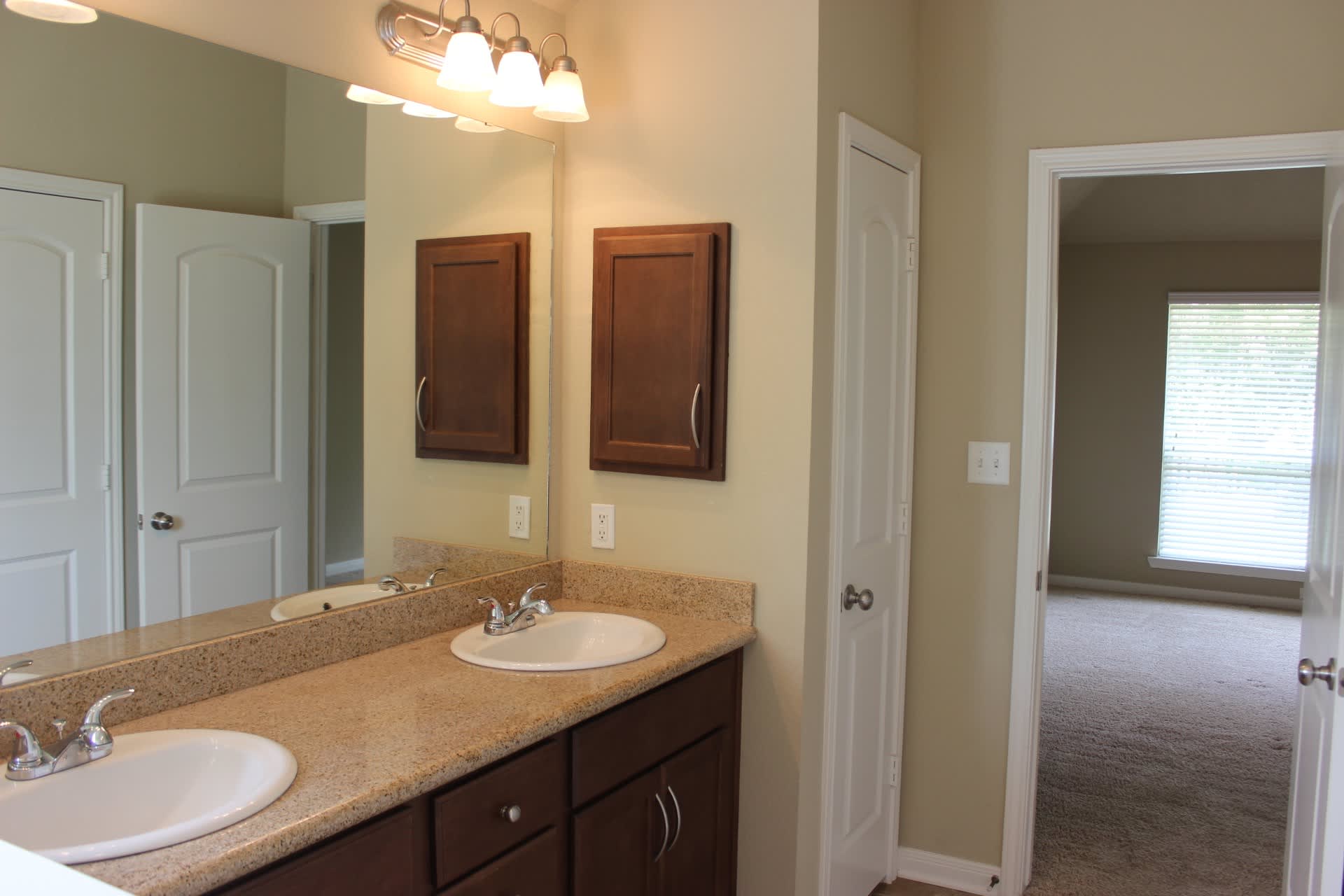 2111 Springwood Drive – photo 3