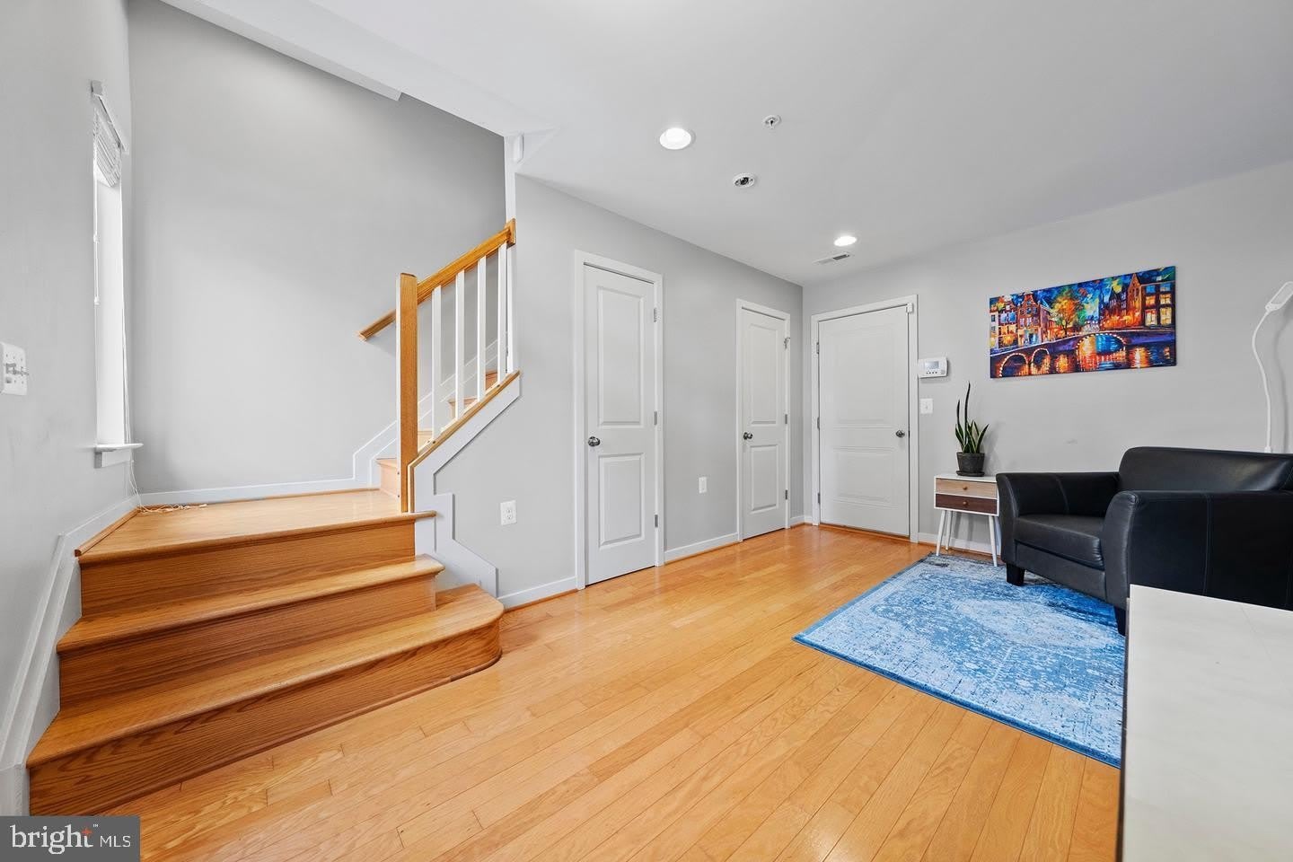 1445 TRAFALGAR Lane – photo 2