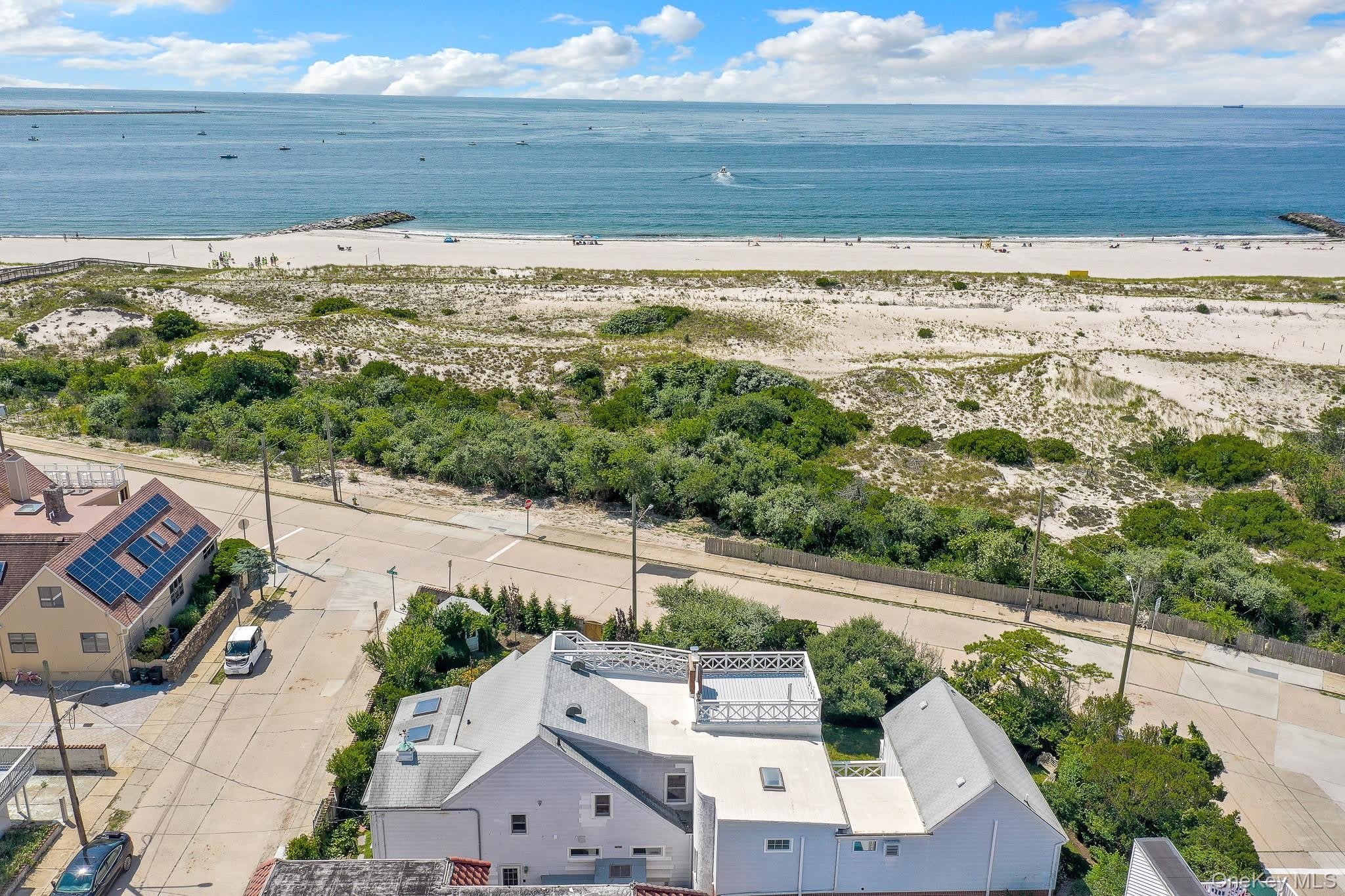 12 Ocean Boulevard – photo 2