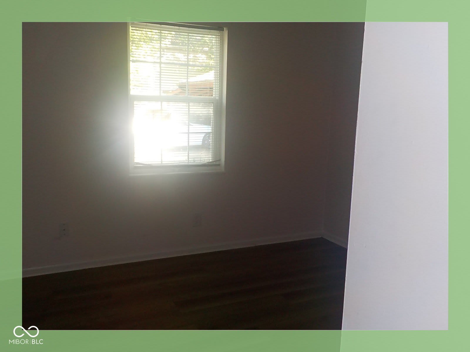 209 Lark Drive – photo 2