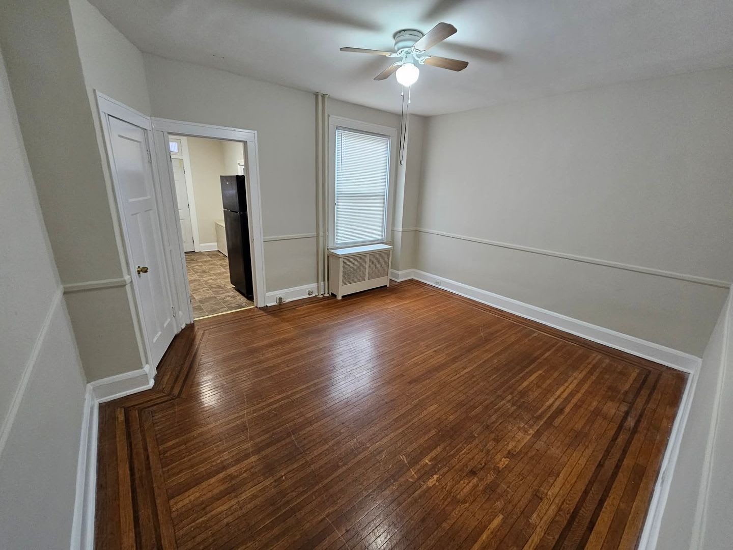 2 Bedroom 1 Bathroom in Belair-Edison – photo 4