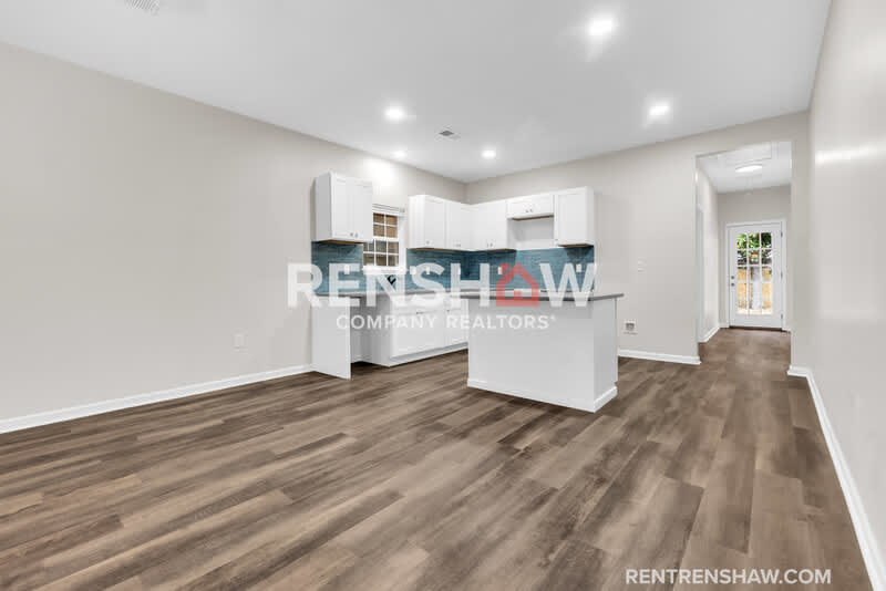 788 N Hollywood St – photo 4
